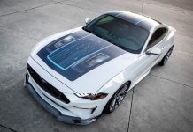Ford unveils Mustang Lithium electric car