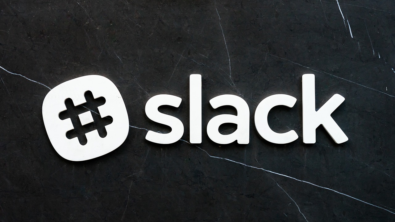 Slack stock falls Microsoft Teams