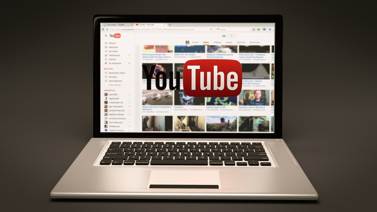 Youtube bans malicious insults and veiled threats