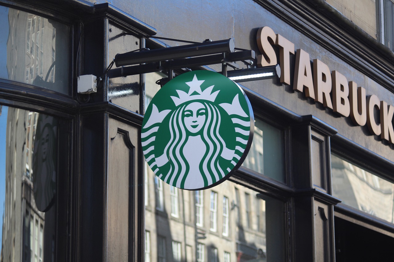 Starbucks closes 2,000 branches in China amidst coronavirus outbreak