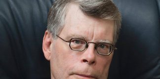 Stephen King quits Facebook