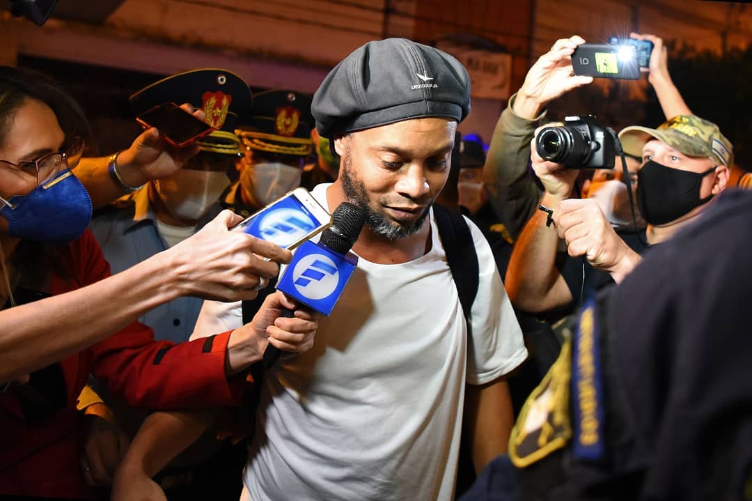 Ronaldinho house arrest Paraguay