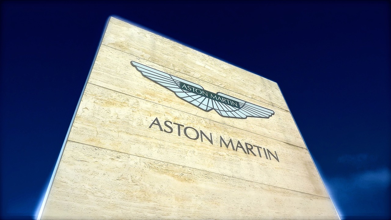 Aston Martin CEO Andy Palmer resigns