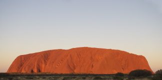 Parks Australia requests removal of Uluru images from Google Maps