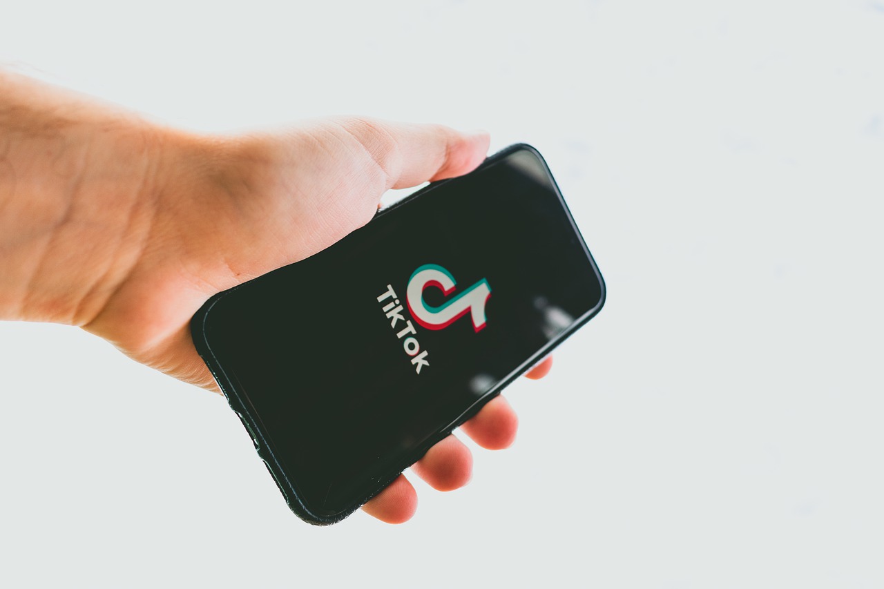 Oracle confirms partnership with Bytedance for TikTok US