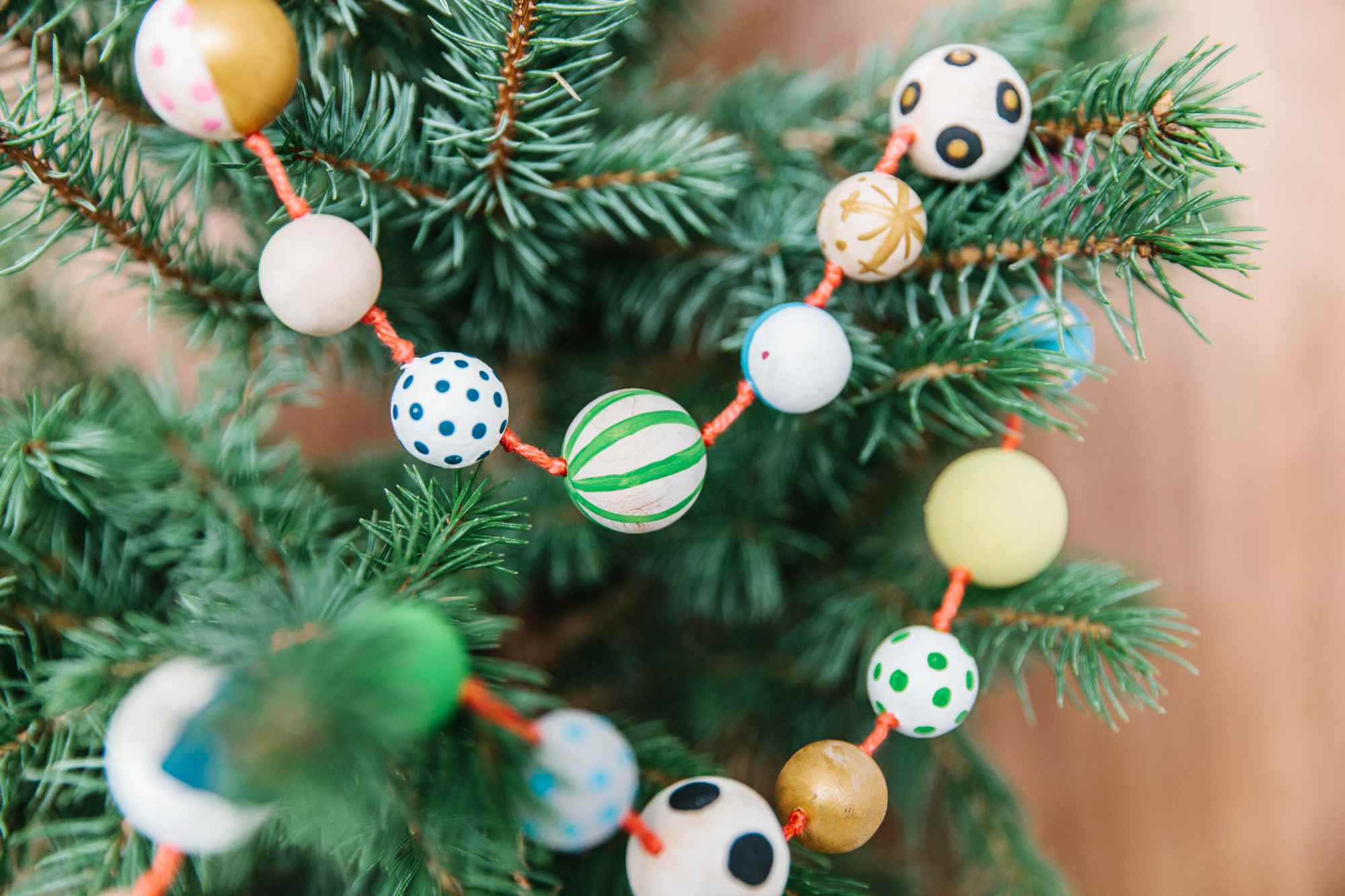 Check Out the Best Christmas Decorations to Make at Home