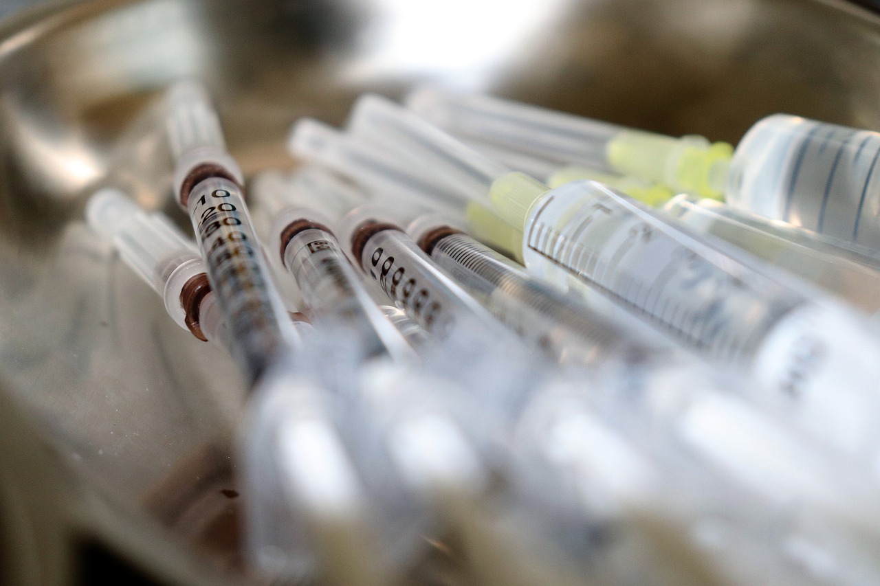 Moderna Covid-19 vaccine distribution to begin amid surge in cases