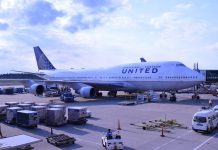 United Airlines warns 14,000 employees at risk as federal aid expires
