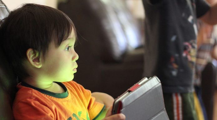 Study: US kindergarteners acting out likely to become heavy online users
